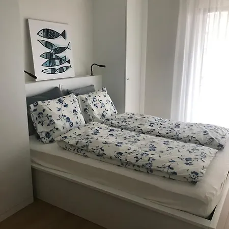 Alexandra 405 דה פאן