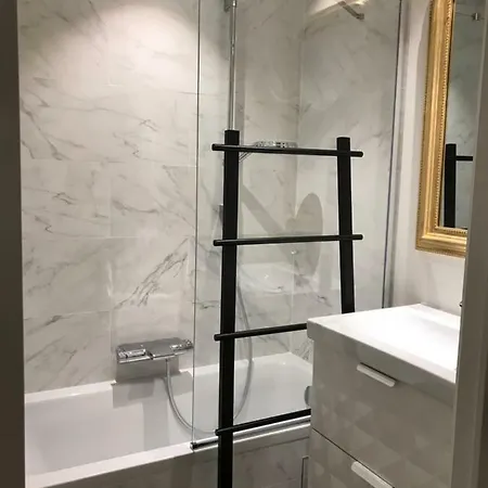 Alexandra 405 De Panne