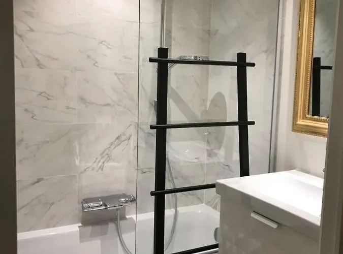 Alexandra 405 De Panne